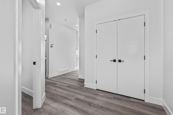 Property Photo: 190 Elliott Wynd AB T8L 1V1