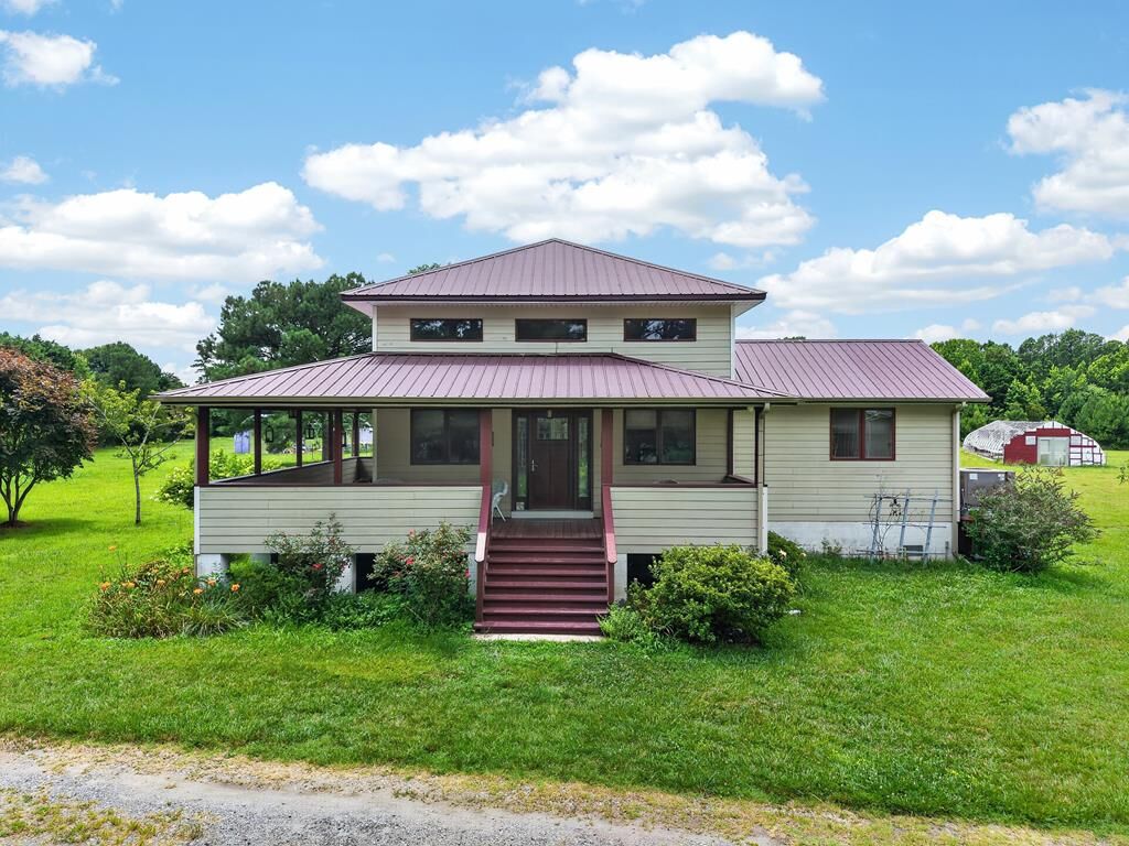 Property Photo:  18140 Plantation Rd  VA 23417 