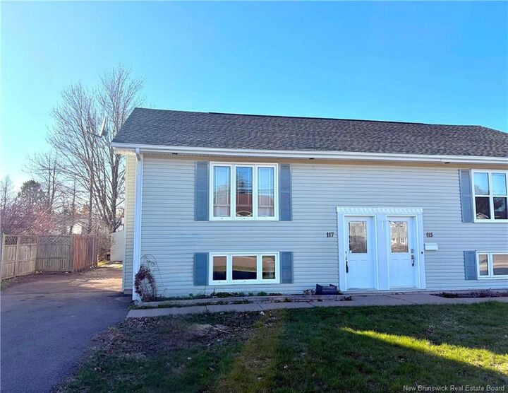 Property Photo:  117 Lonsdale Drive  NB E1G 3H9 