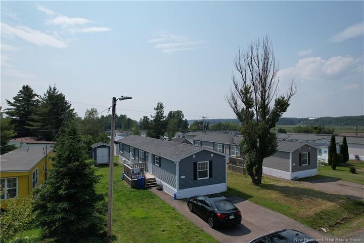 Property Photo:  16 Tulip  NB E1B 5B5 