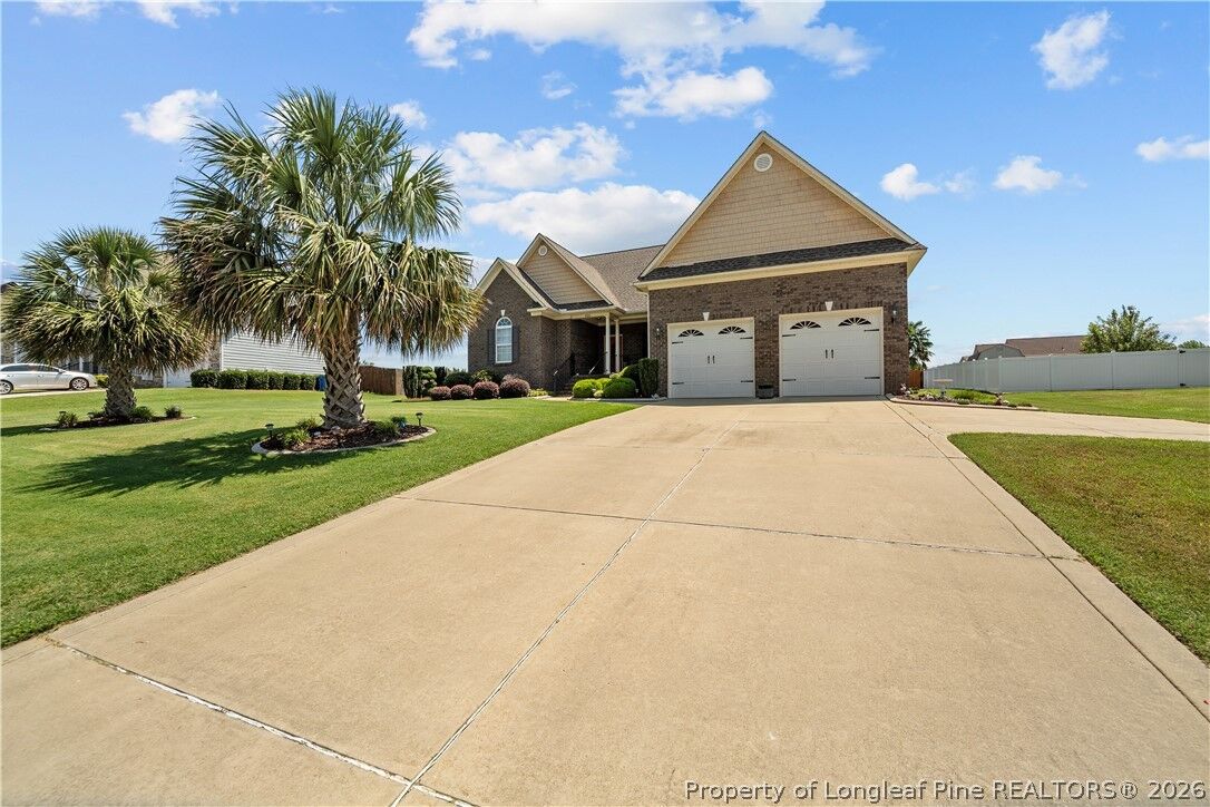 Property Photo:  605 Oakridge Drive  NC 28376 