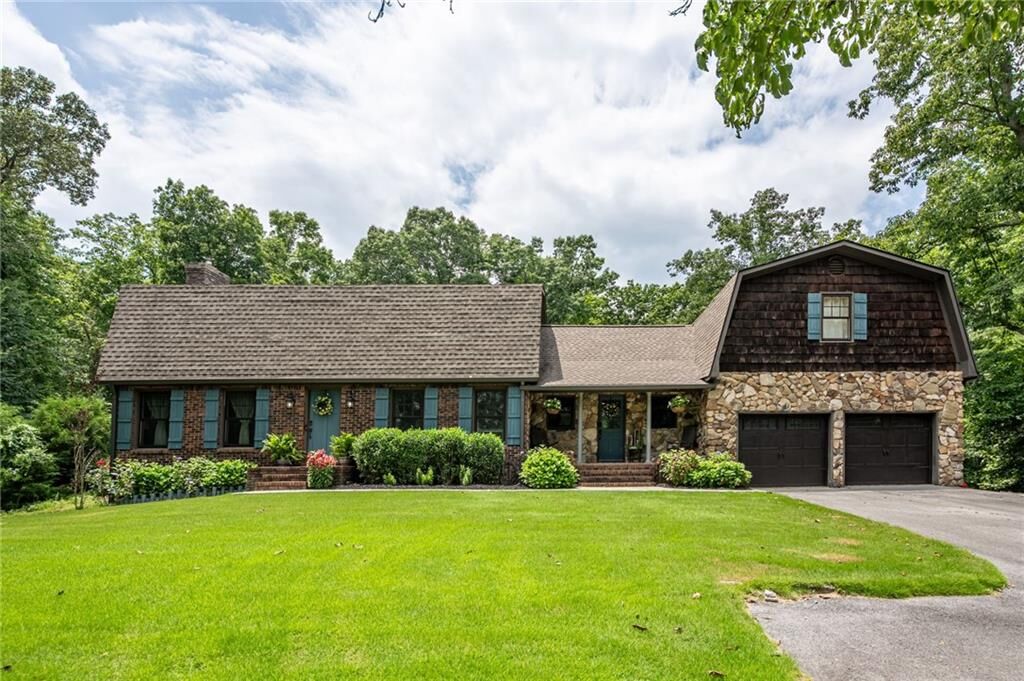 Property Photo: 400 Race Horse Drive GA 30747