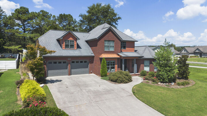 Property Photo: 509 Thoroughbred Drive NW TN 37312