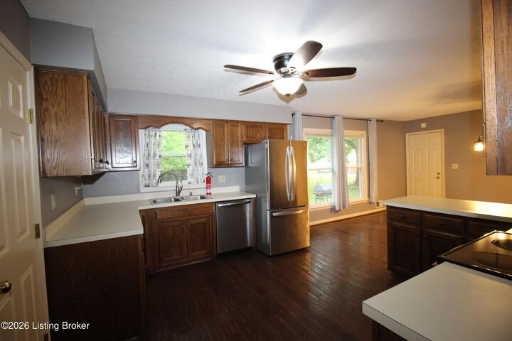 Property Photo: 148 Primrose Dr KY 40047