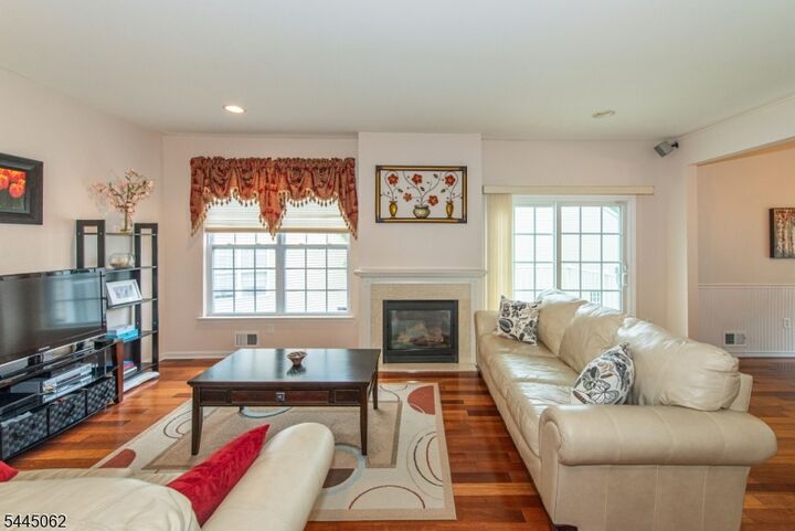 Property Photo:  44 Brock Ln  NJ 07840 