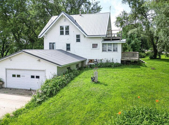 Property Photo:  1563 Piedmont Avenue  IA 50676 