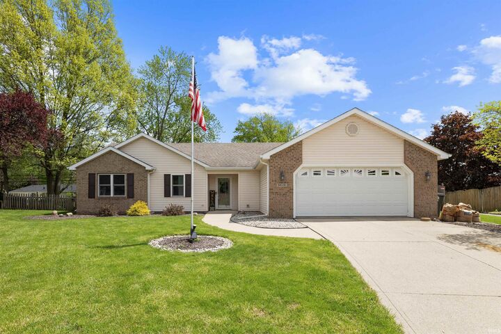 Property Photo:  6626 Millwright Court  IN 46815 