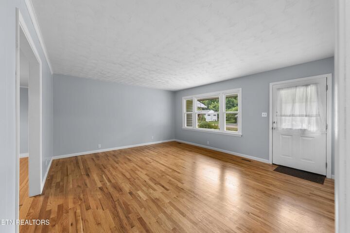 Property Photo:  2001 Nandina Drive  TN 37912 