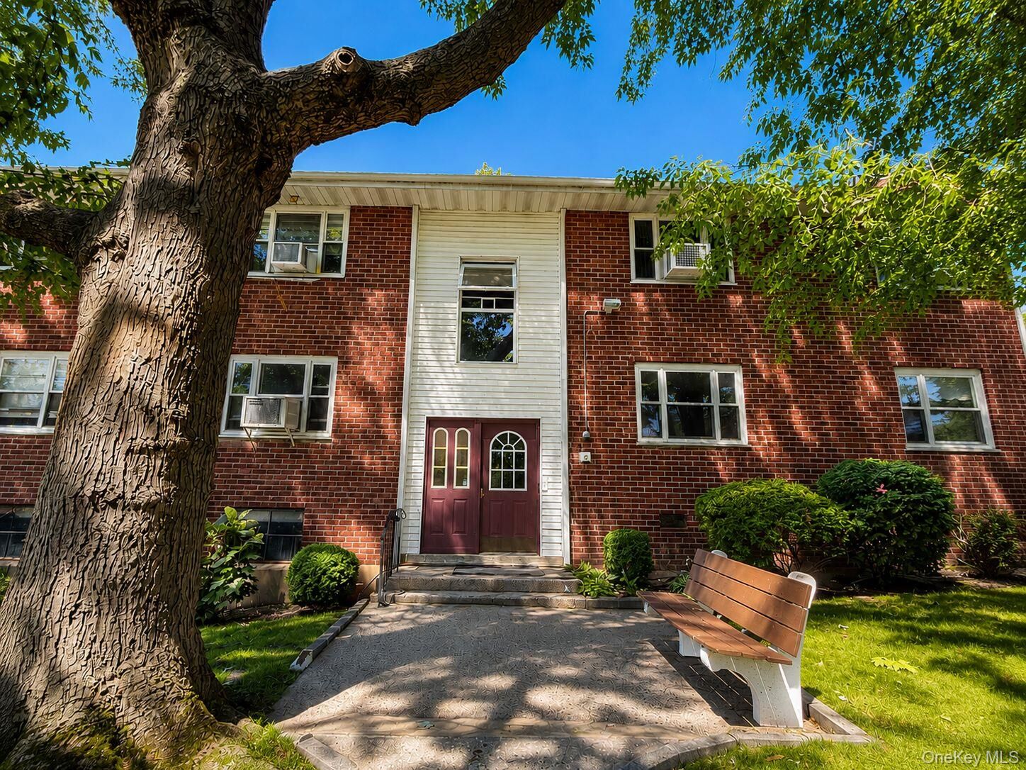 Property Photo:  6 Dehaven Drive 1E  NY 10703 