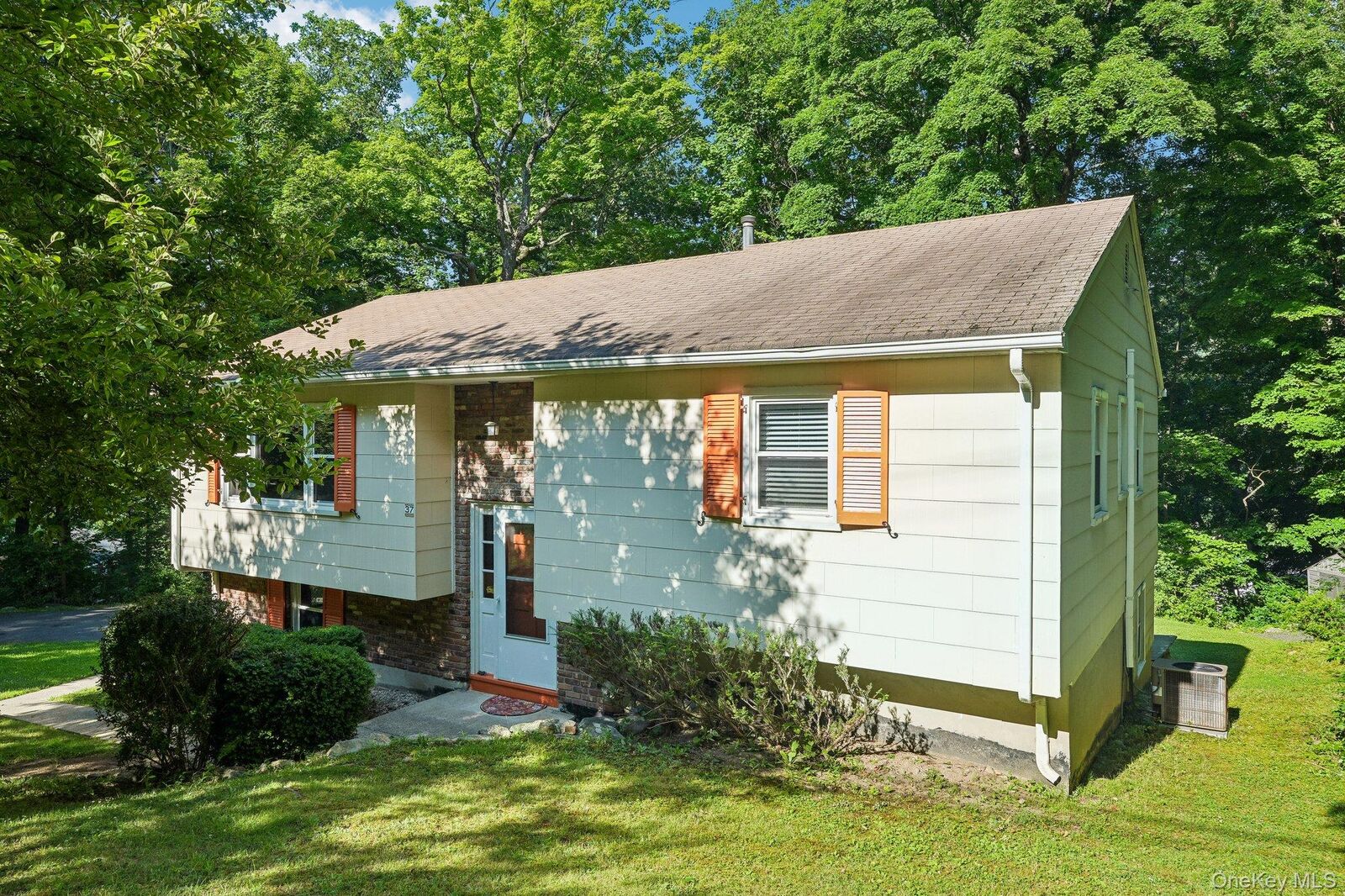 Property Photo: 37 Nursery Road NY 10987