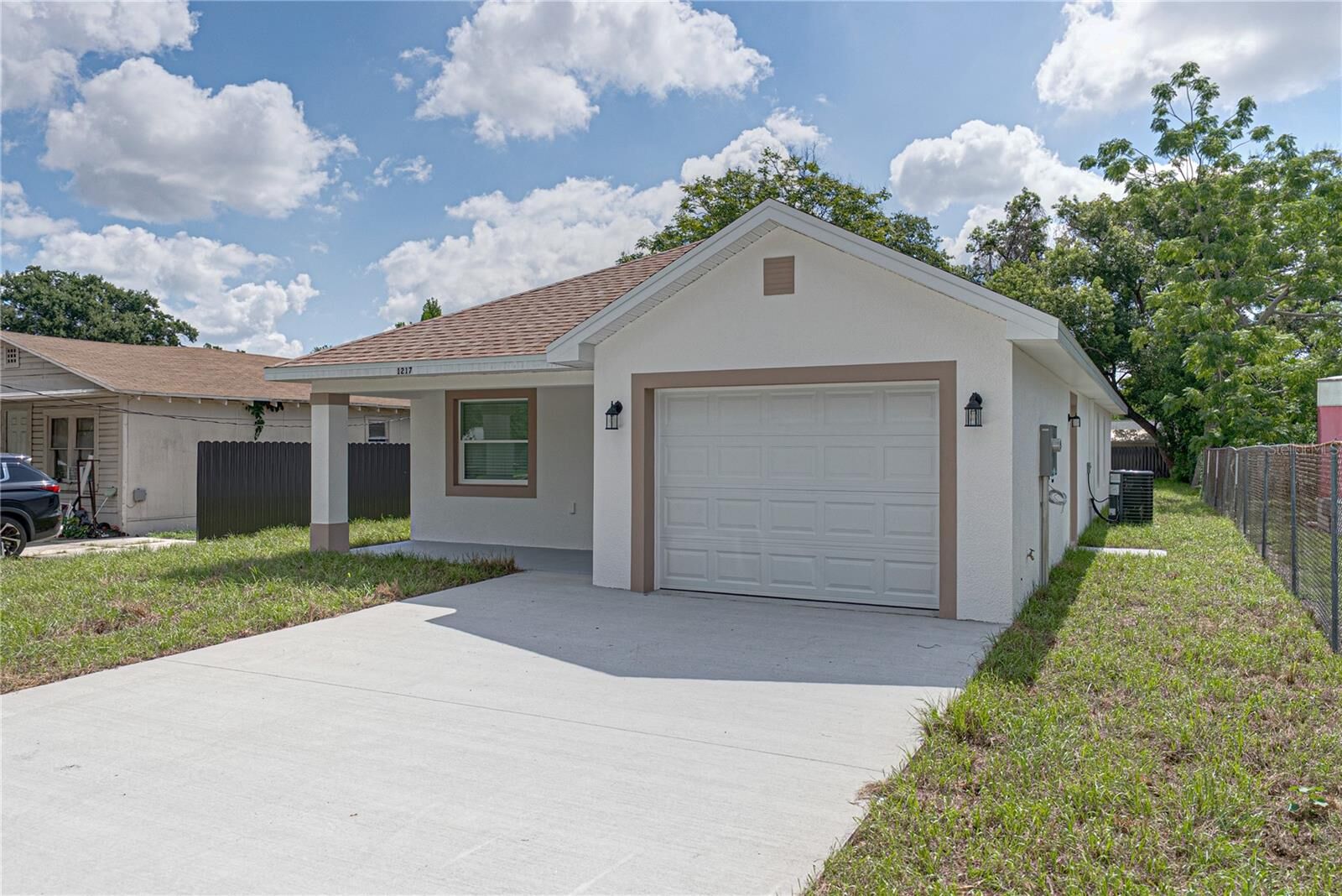 Property Photo: 1217 Plant Avenue FL 33805