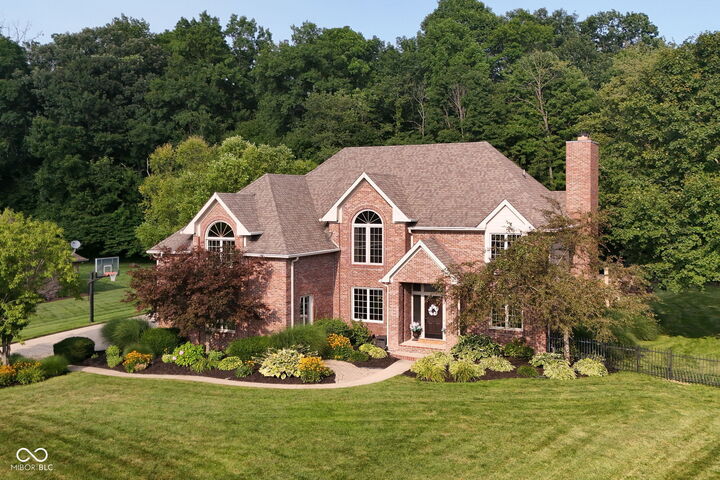 Property Photo:  1981 Water Oak Way  IN 46123 