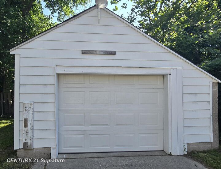 Property Photo: 3406 Gratiot Avenue MI 48503
