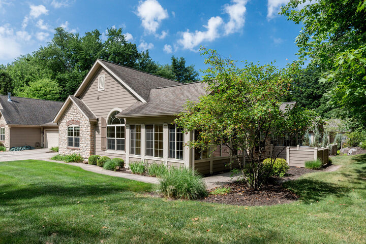 Property Photo: 1055 Bridge Crest Drive SE MI 49301