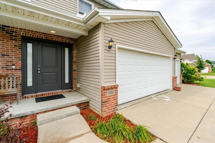 Property Photo:  3022 Buffalo Lane  IL 61761 