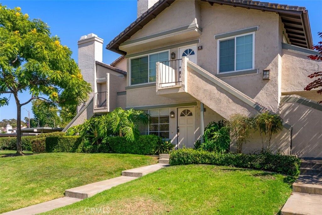 Property Photo:  34 Exeter  CA 92612 