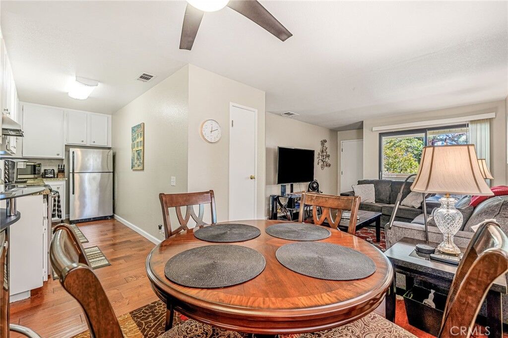 Property Photo:  2800 N Los Felices W C200  CA 92262 