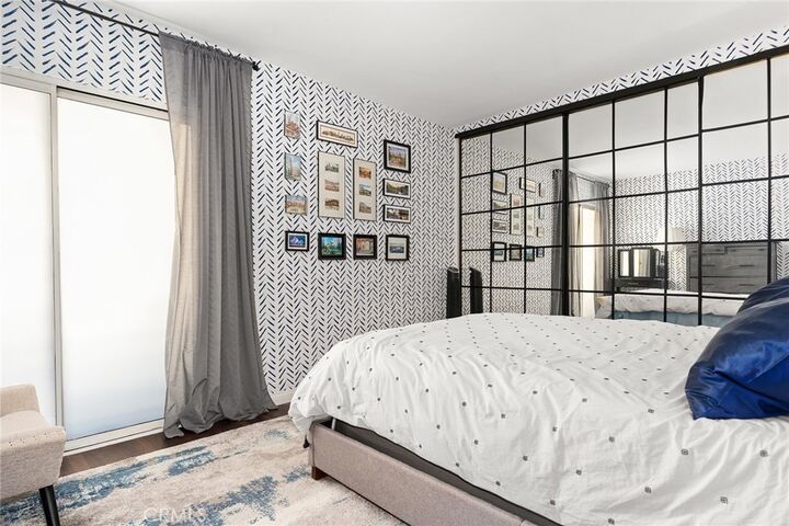Property Photo:  18307 Burbank Blvd 92  CA 91356 
