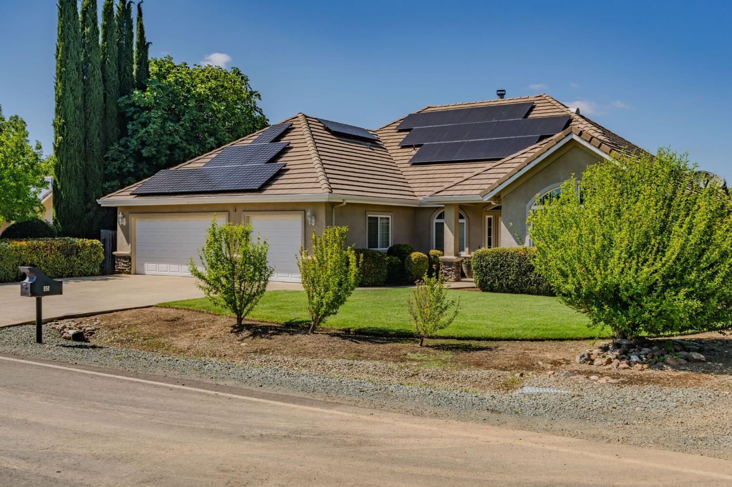 Property Photo:  151 Saint Andrews Road  CA 95252 