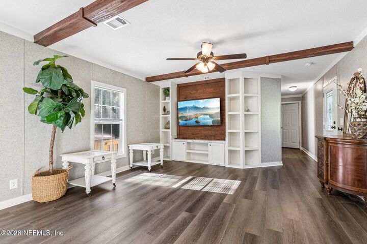 Property Photo: 2273 Juneberry Court FL 32068