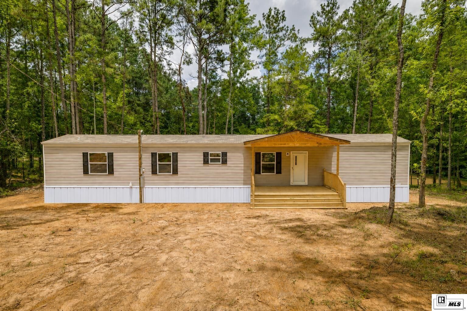 Property Photo: 1246 Griggs Road LA 71225
