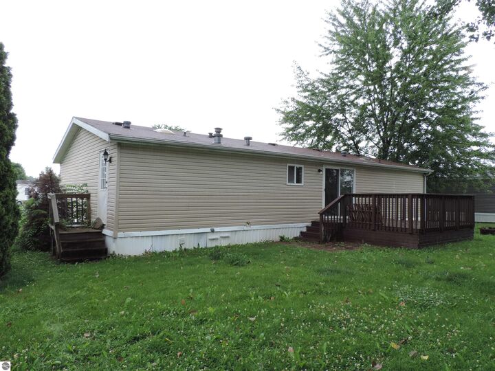 Property Photo:  5232 E Broadway Road Lot 345  MI 48858 