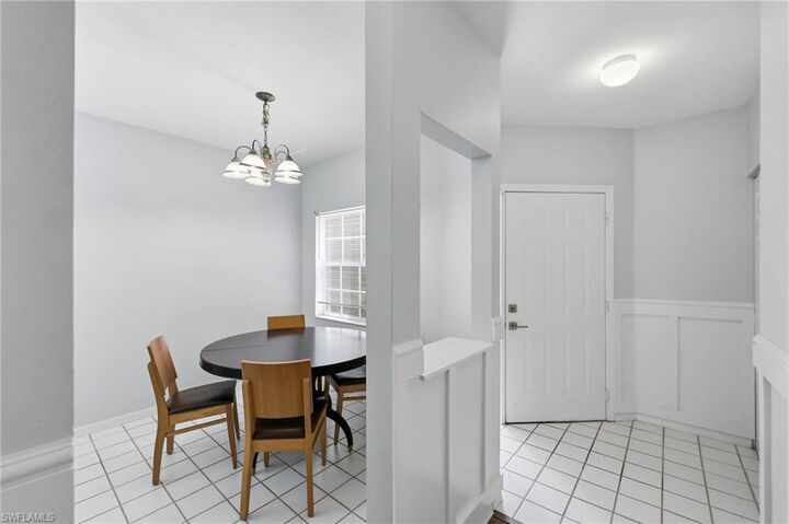 Property Photo: 7577 Silver Trumpet Ln 103 FL 34109
