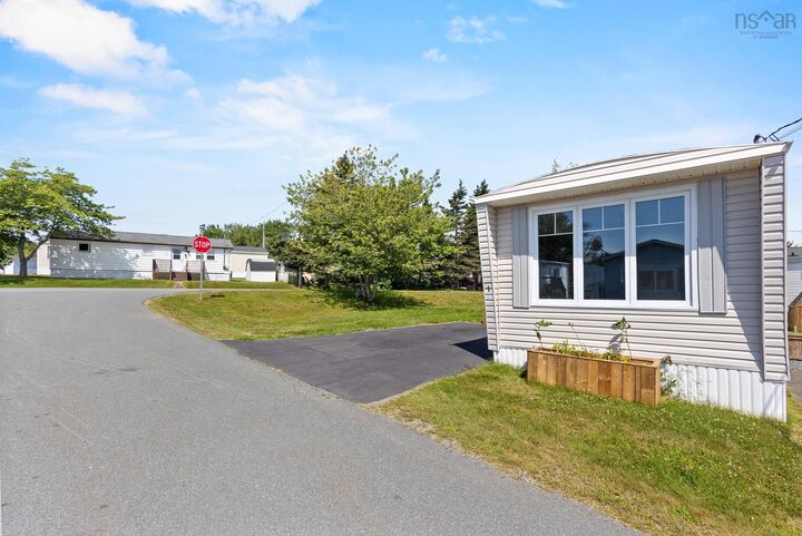 Property Photo:  1 Bishop Avenue  NS B2Y 2B4 