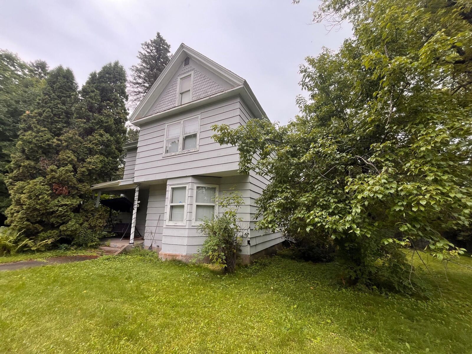 Property Photo:  315 E Kentucky Street  WI 54024 