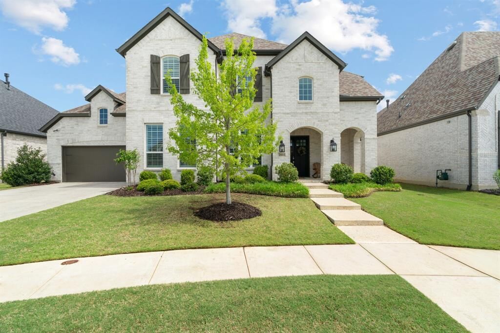 Property Photo:  2405 Casia Landing  TX 76226 