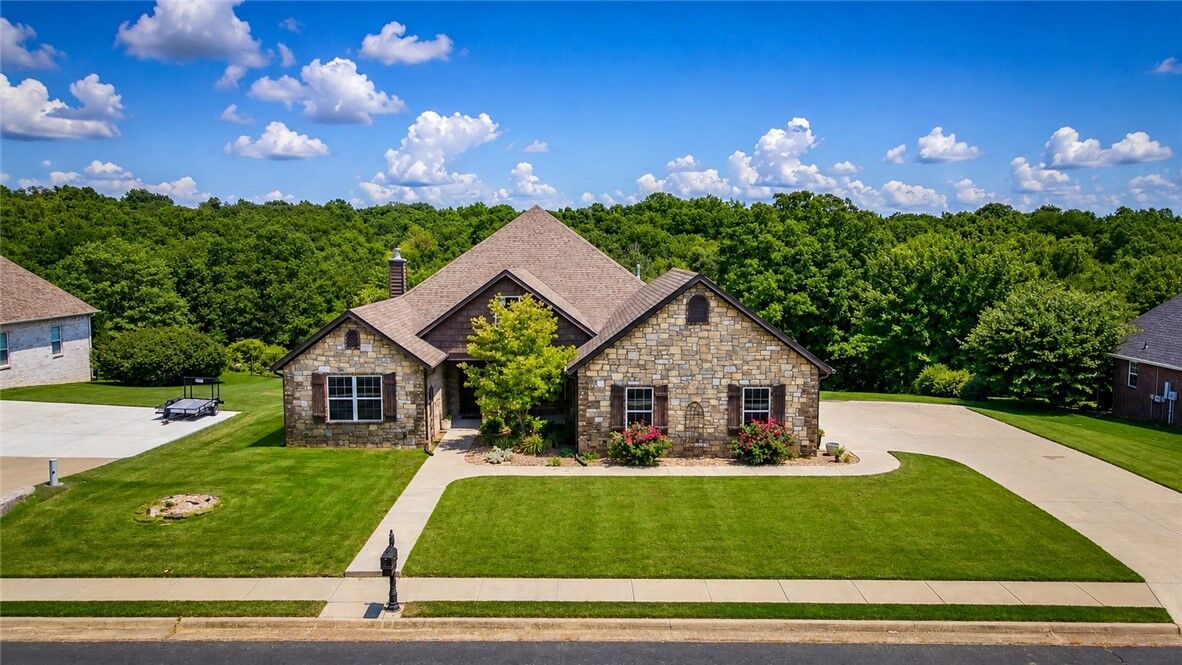 Property Photo:  21746 Friendship View Drive  AR 72764 