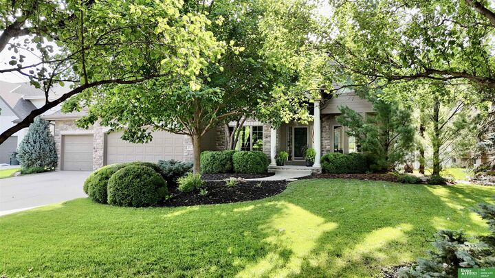 Property Photo:  3811 S 194 Street  NE 68130 