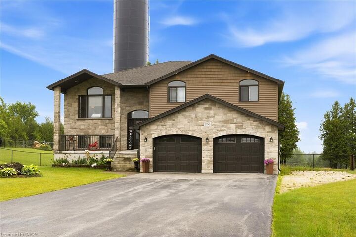 Property Photo: 206 Meredith Way ON N0H 1G0
