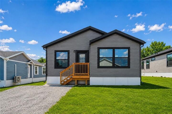 1085 Concession 10 Road W Lot 113/N — photo 1