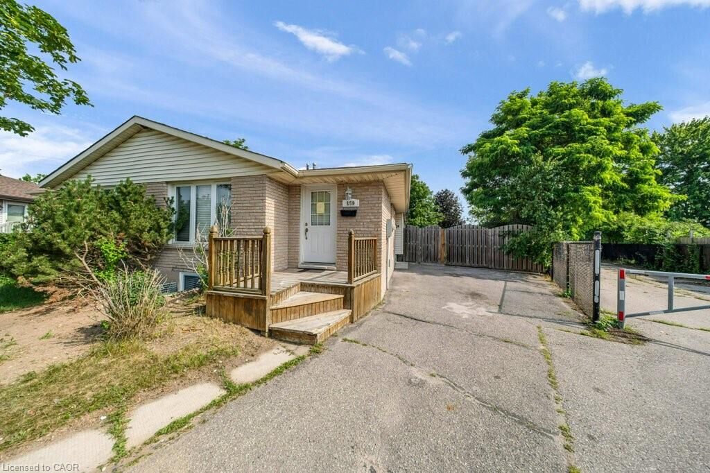 Property Photo: 959 Langs Circle ON N3H 5E6