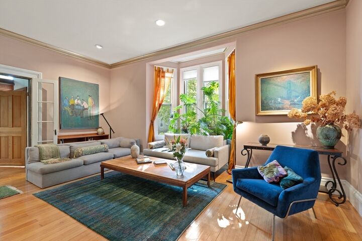 Property Photo:  32 Hawthorn St 1  MA 02138 