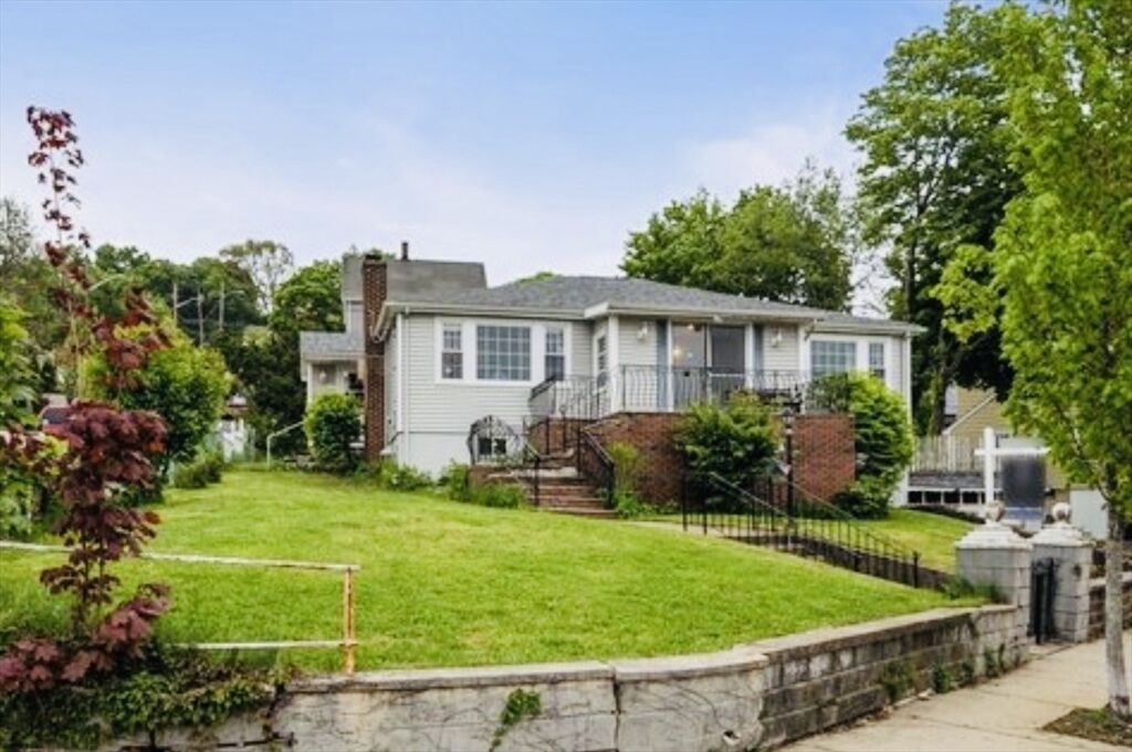 Property Photo:  28 Elsie St 1  MA 02149 
