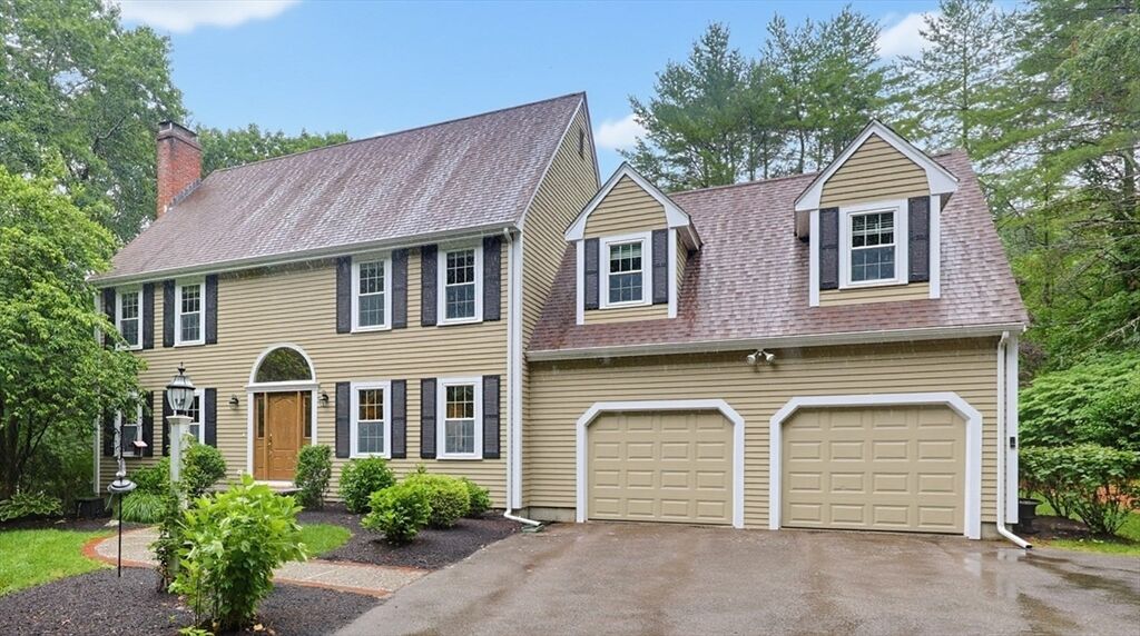Property Photo:  92 Plain St  MA 02052 