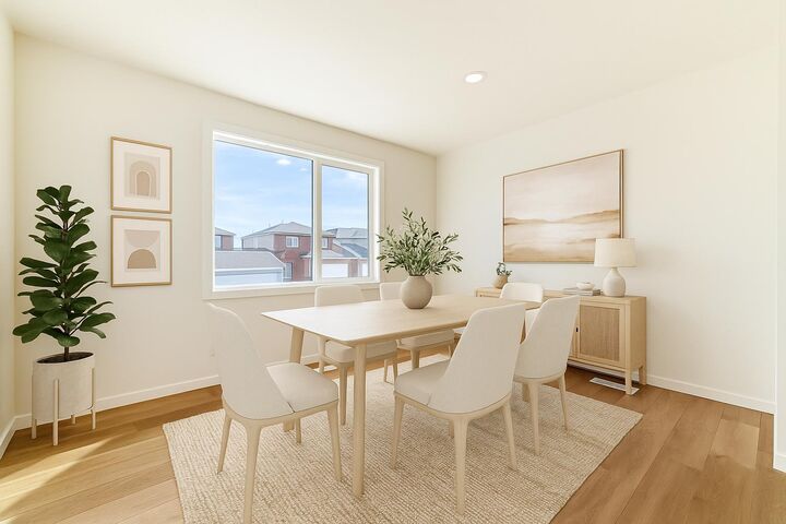 Property Photo:  104 Creekside Rise SW  AB T2X 6G8 
