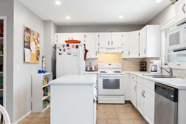 Property Photo: 95 Riverbrook Road SE AB T2C 3P7