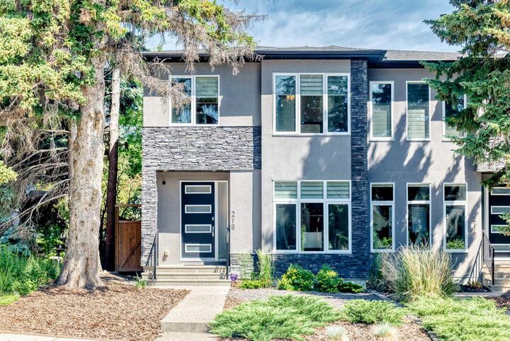 Property Photo:  218 26 Avenue NW  AB T2M 2C9 