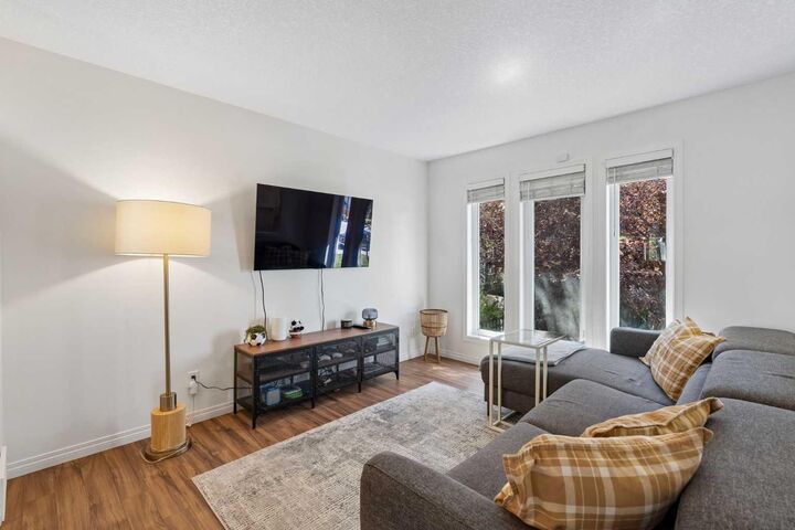 Property Photo: 614 Auburn Bay Square SE AB T3M 0Y9