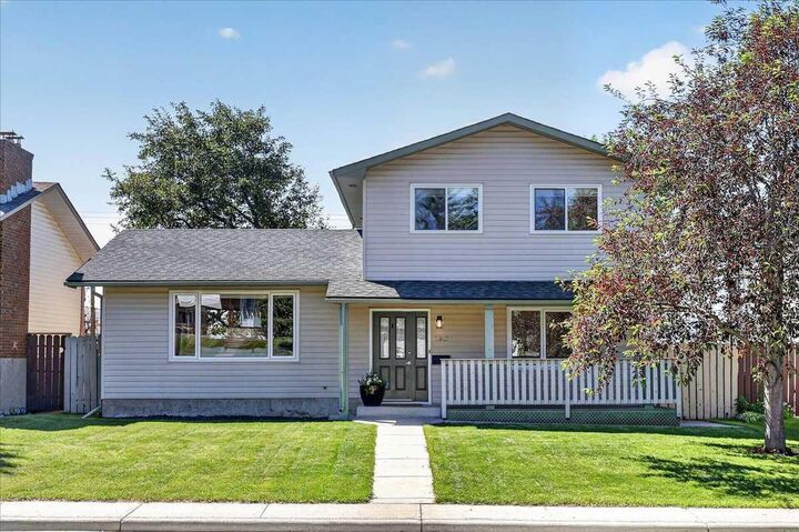 Property Photo: 7327 Silver Springs Road NW AB T3B 3X1