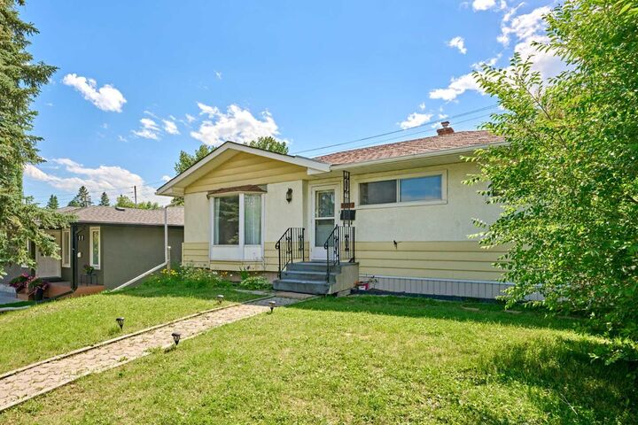 Property Photo: 627 94 Avenue SW AB T2V 0X8