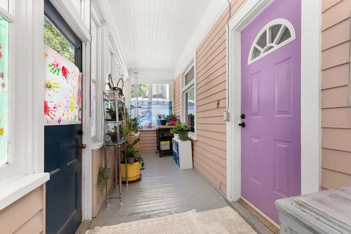 Property Photo:  303 8 Street SE  AB T1A 1L6 