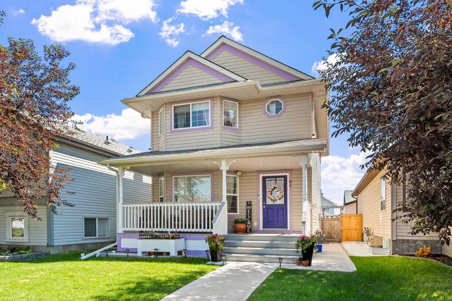 Property Photo:  85 Evermeadow Manor SW  AB T2Y 4W8 