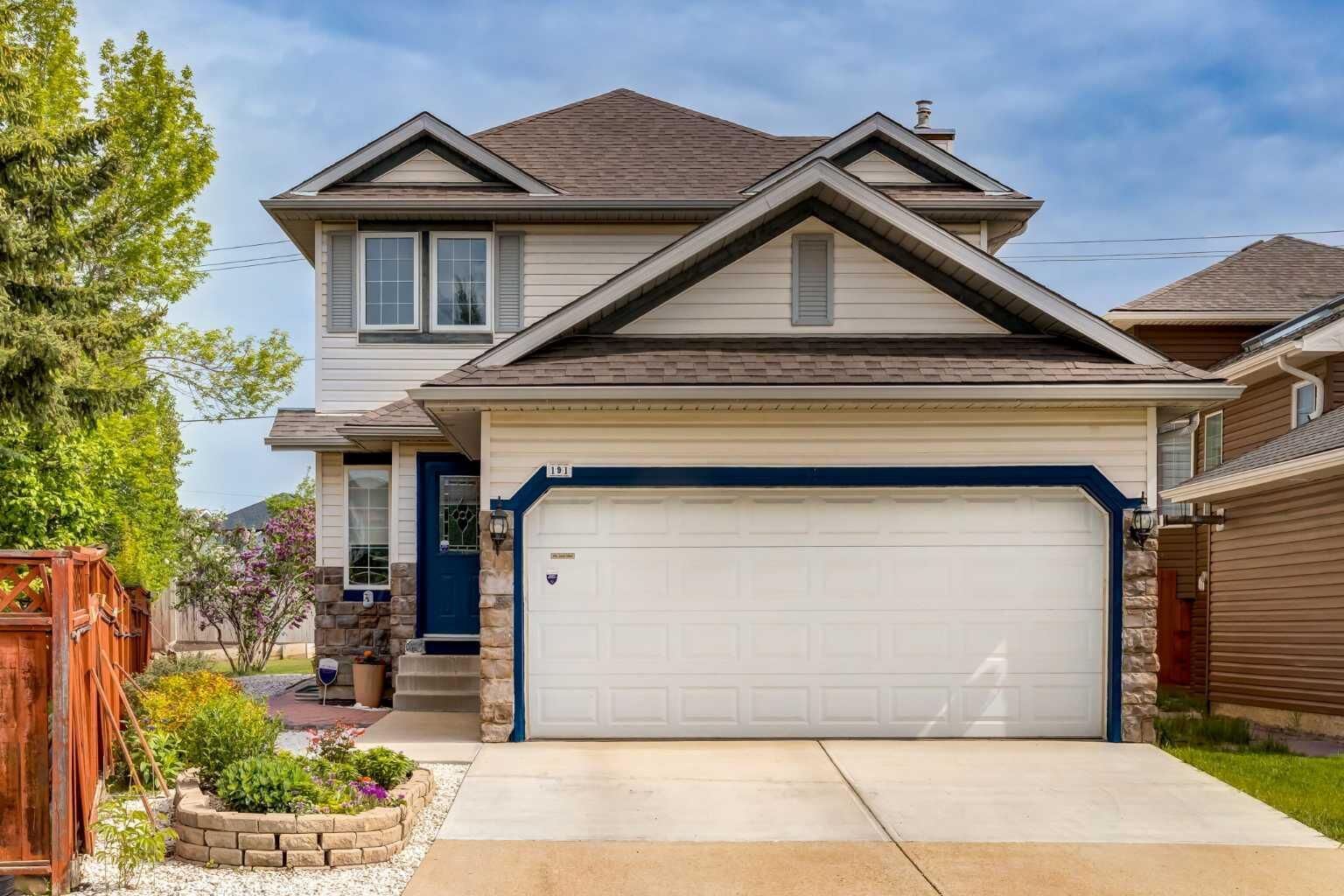Property Photo:  191 Bridlewood Circle SW  AB T2Y 3L2 