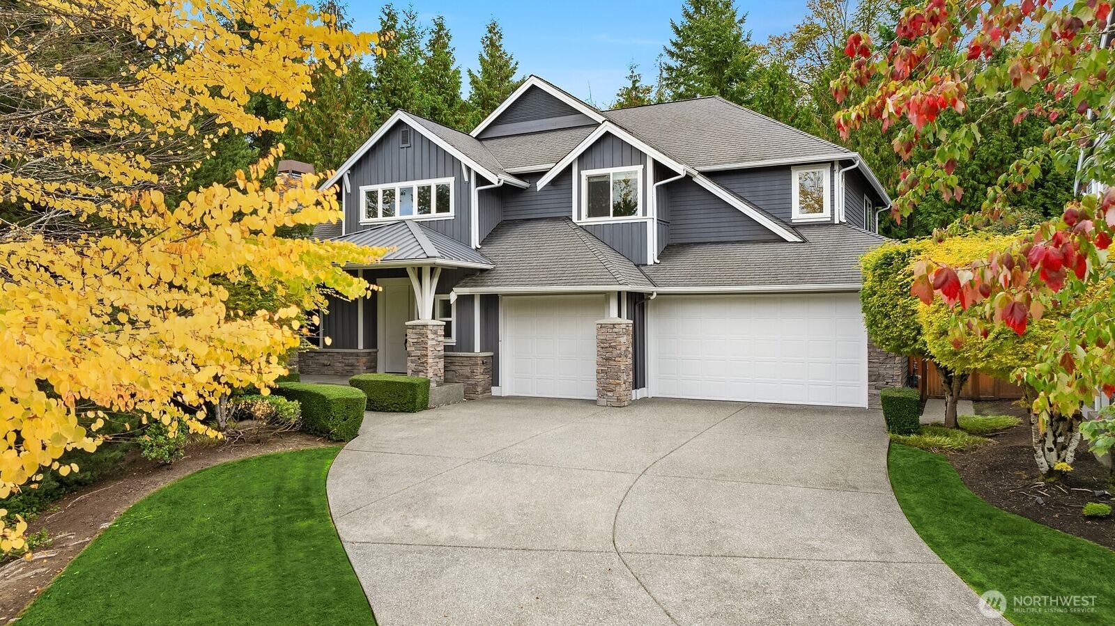 Property Photo:  254  259th Place NE  WA 98074 