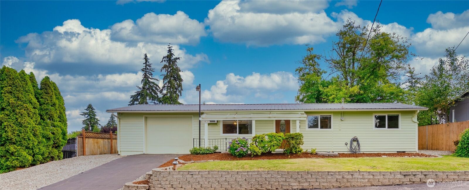 Property Photo:  11833 SE 272nd Place  WA 98030 