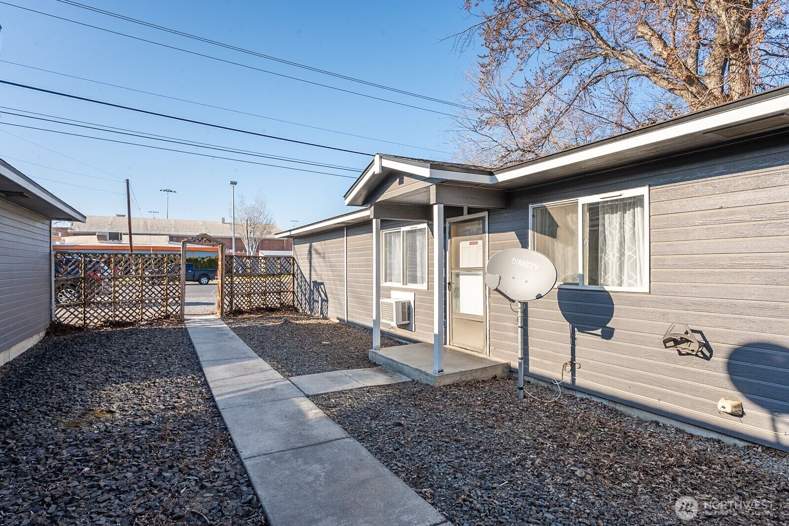 Property Photo: 726 Frey Road NW WA 98823